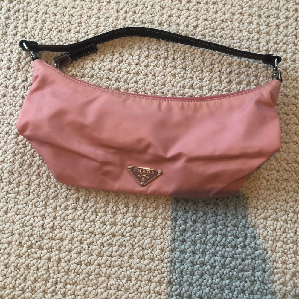 Small Prada pink nylon purse.
